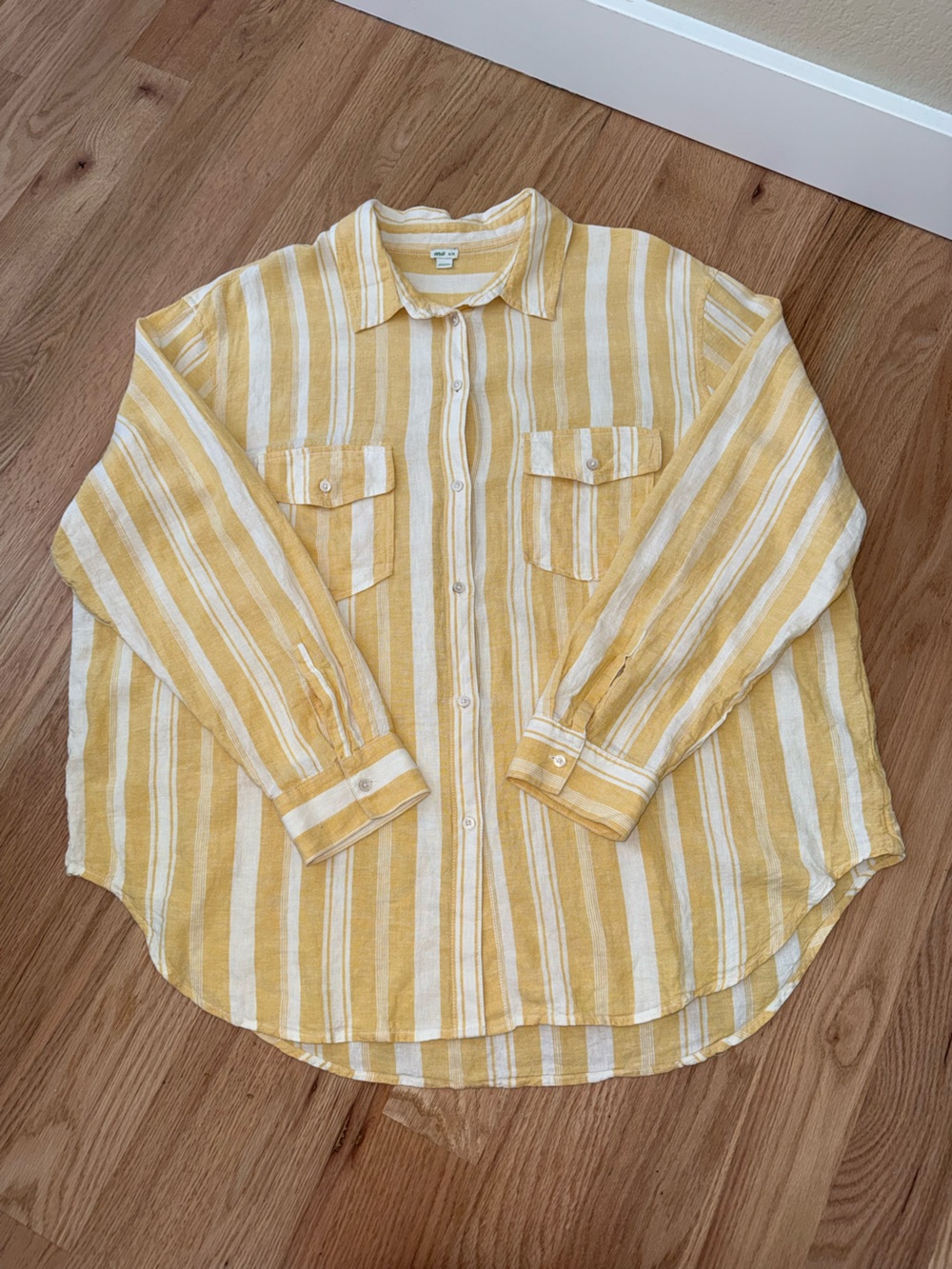 Aerie Linen Blend Striped Butter Yellow White Button Down Shirt Women’s XL